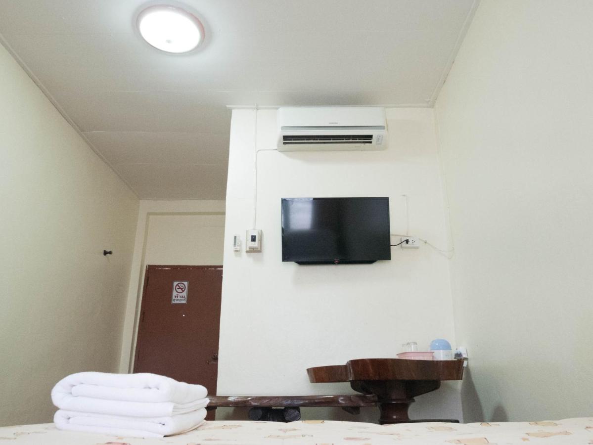Khong Chiam Hotel エクステリア 写真